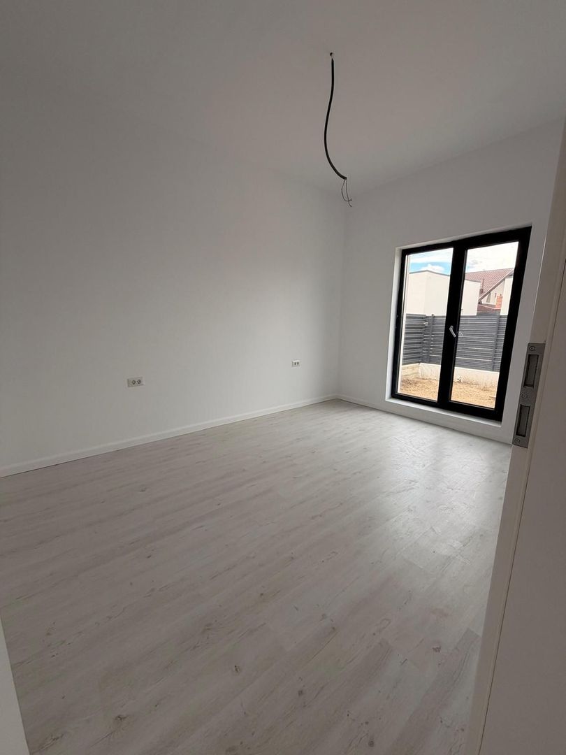 CASA INDIVIDUALA- AFUMATI, TEREN 260 MP, MUTARE IMEDIATA,COMISION 0% - Poză 4