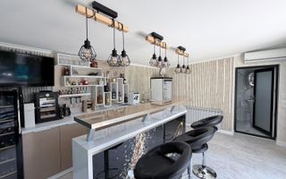 Vila individuala premium  P+1E+M ~ 5 camere 4 bai ~ teren 650mp - Poză 2