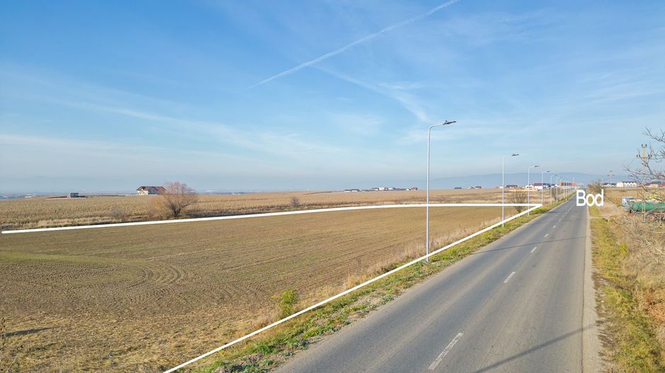 Teren pretabil pentru activitate comerciala - Poză 4