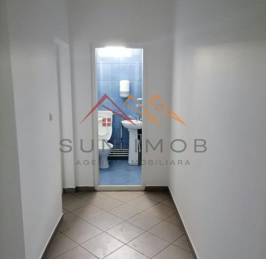 Spatiu de inchiriat, 327mp, curte, 380, CT, parcare, Campina, Prahova - Poză 19