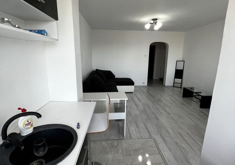 garsoniera Titan - Costin Gerogian metrou - Poză 4