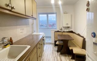 Apartament cu 2 camere de vanzare - Zona Hotel Europa - Poză 5