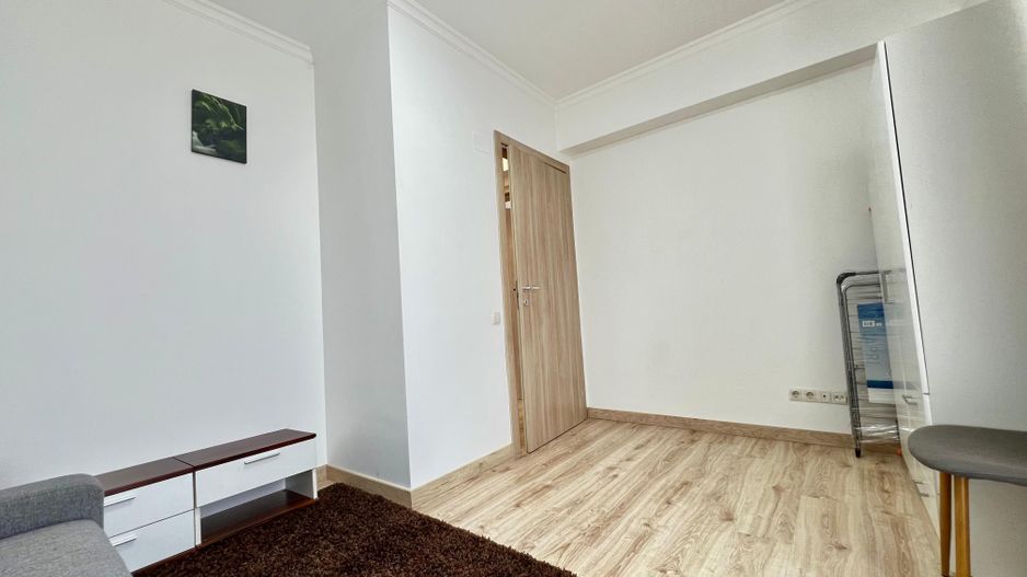 Apartament 3 camere de închiriat - Poză 8