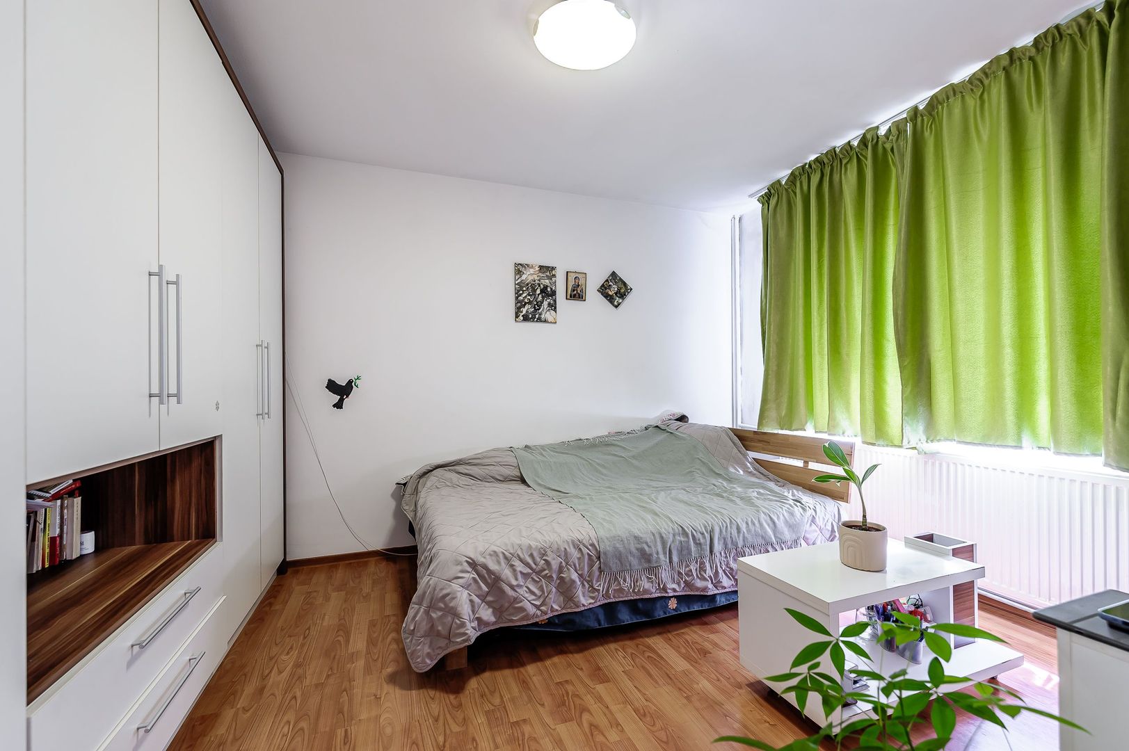 REZERVAT! Garsoniera în Centrul Orașului – Ideală pentru Investiție! - Poză 2