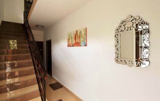 Apartament la casa zona centrala, la 5 minut de Fac de Medicina !!