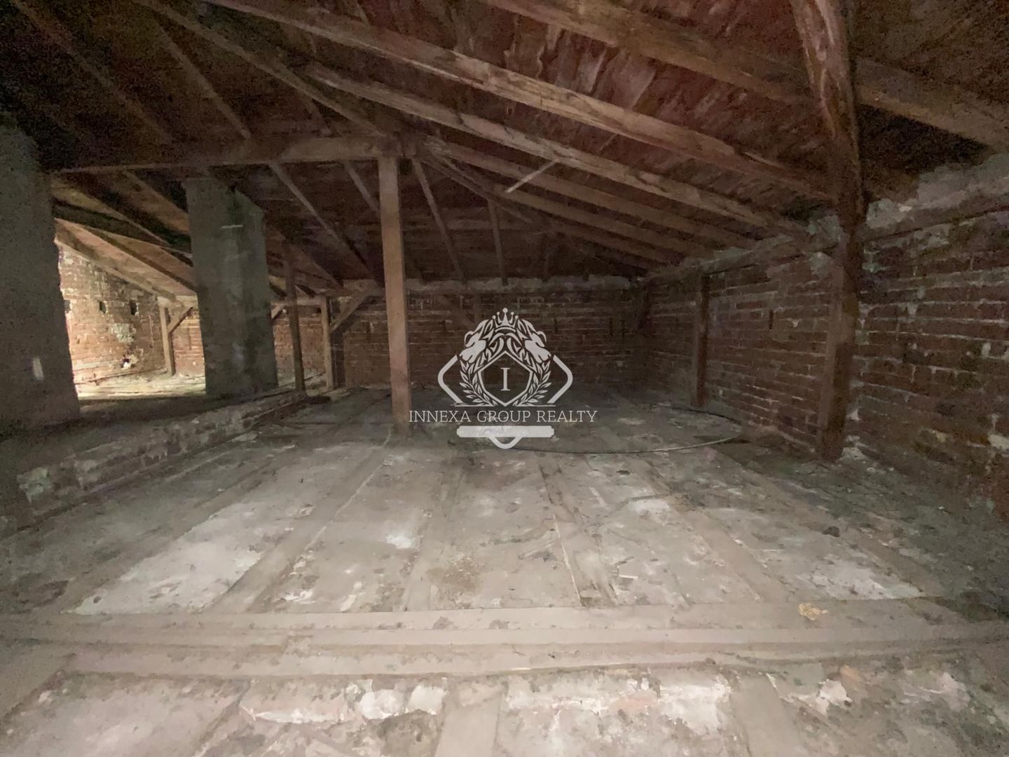 Calea Calarasilor I Vila monument istoric - Poză 9