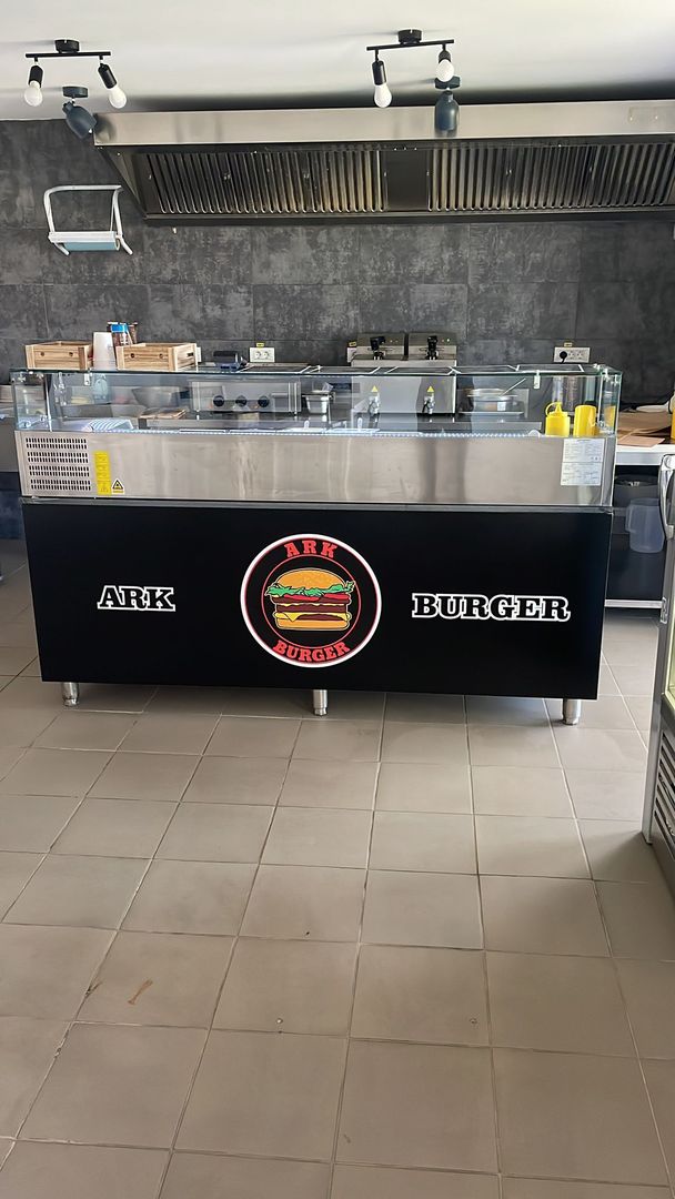 COMISION 0% | Burgerie complet echipată de vânzare – Șag - Poză 5