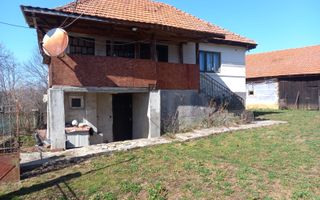 Două case de vânzare – Cerisor – teren generos 6996 mp - Poză 6