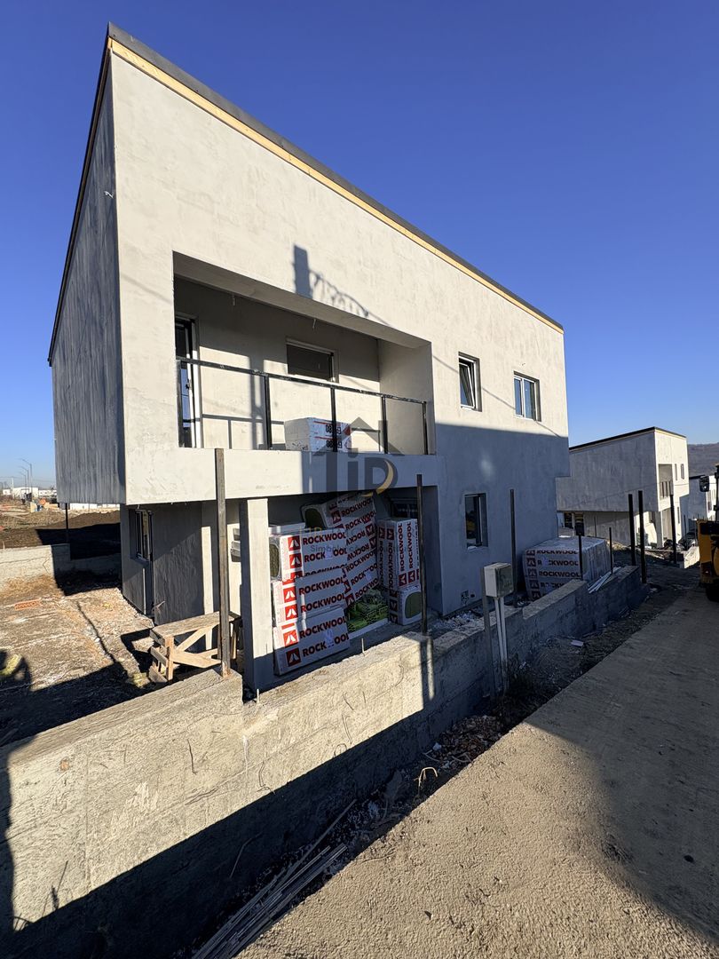 Casa 4 camere Pacurari Rediu - Poză 10