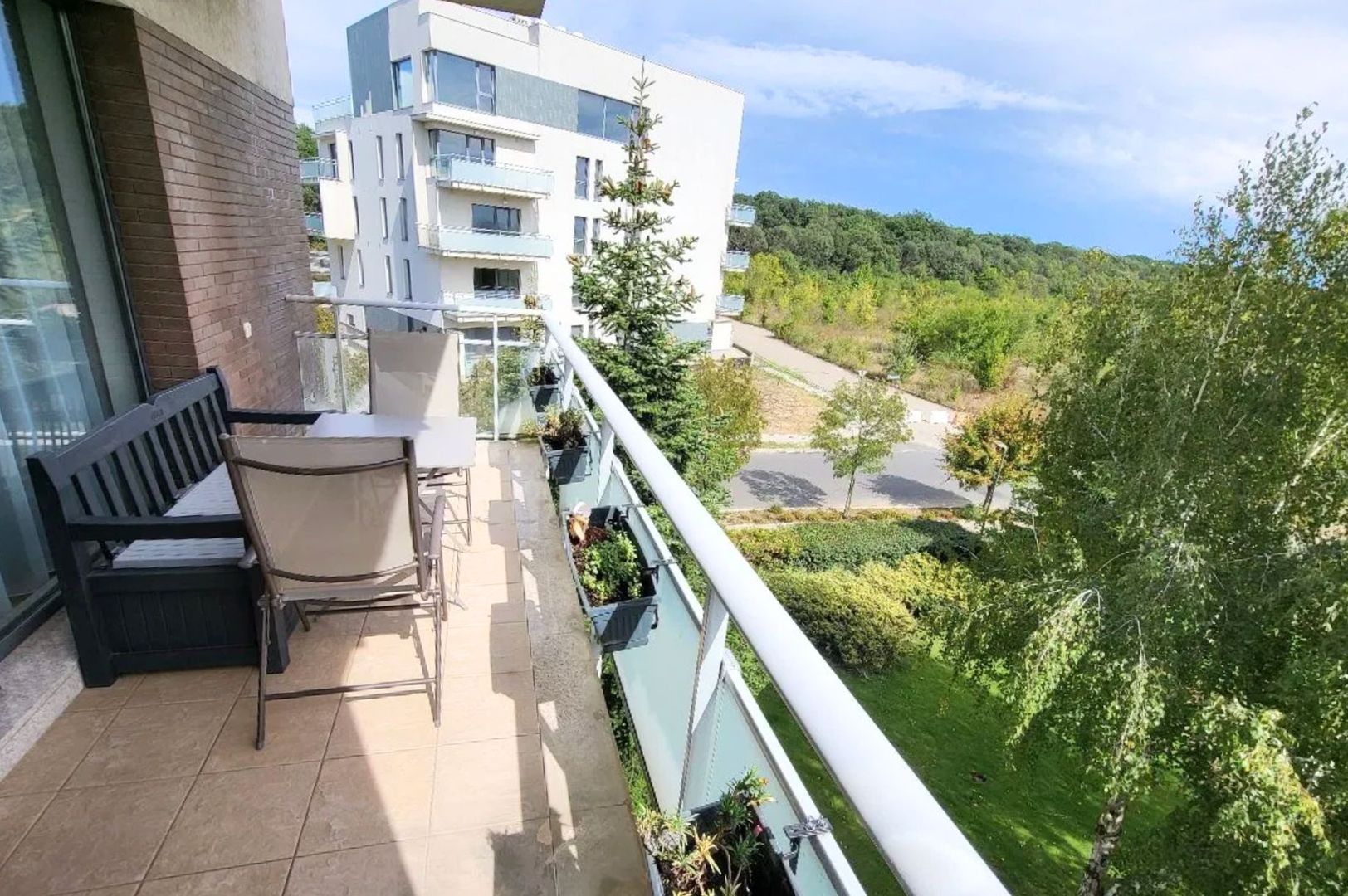 Apartament cu 2 camere spațios modern lângă ambasada Americii - Poză 3