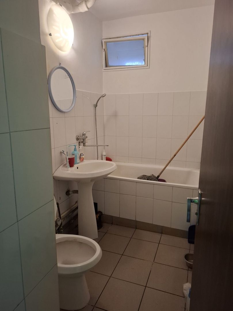 Spatiu Comercial,Calea Bucuresti-Zona Sp. Judetean,vitrina la strada - Poză 5