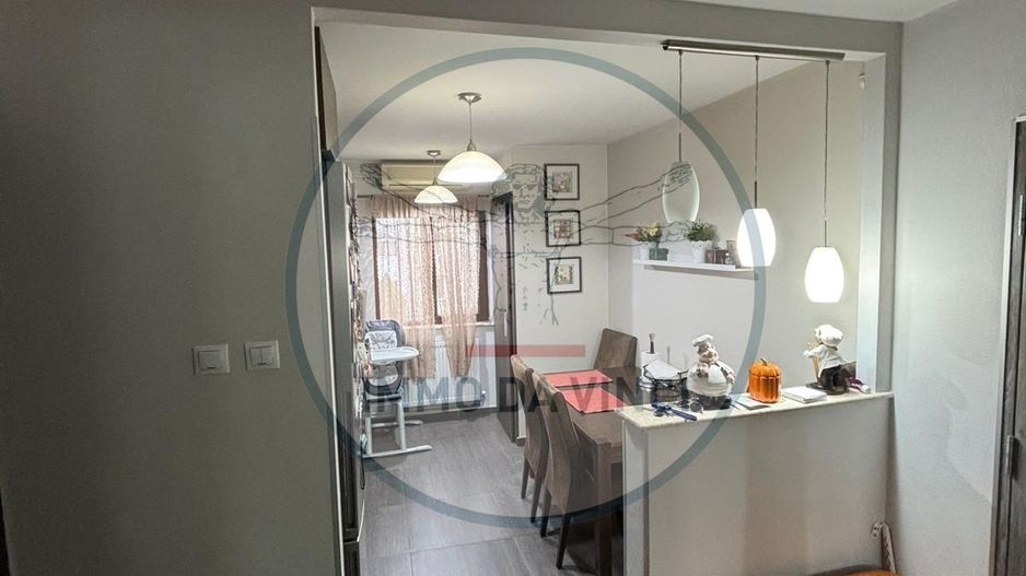 Vând apartament 3 camere Între Lacuri - Poză 2