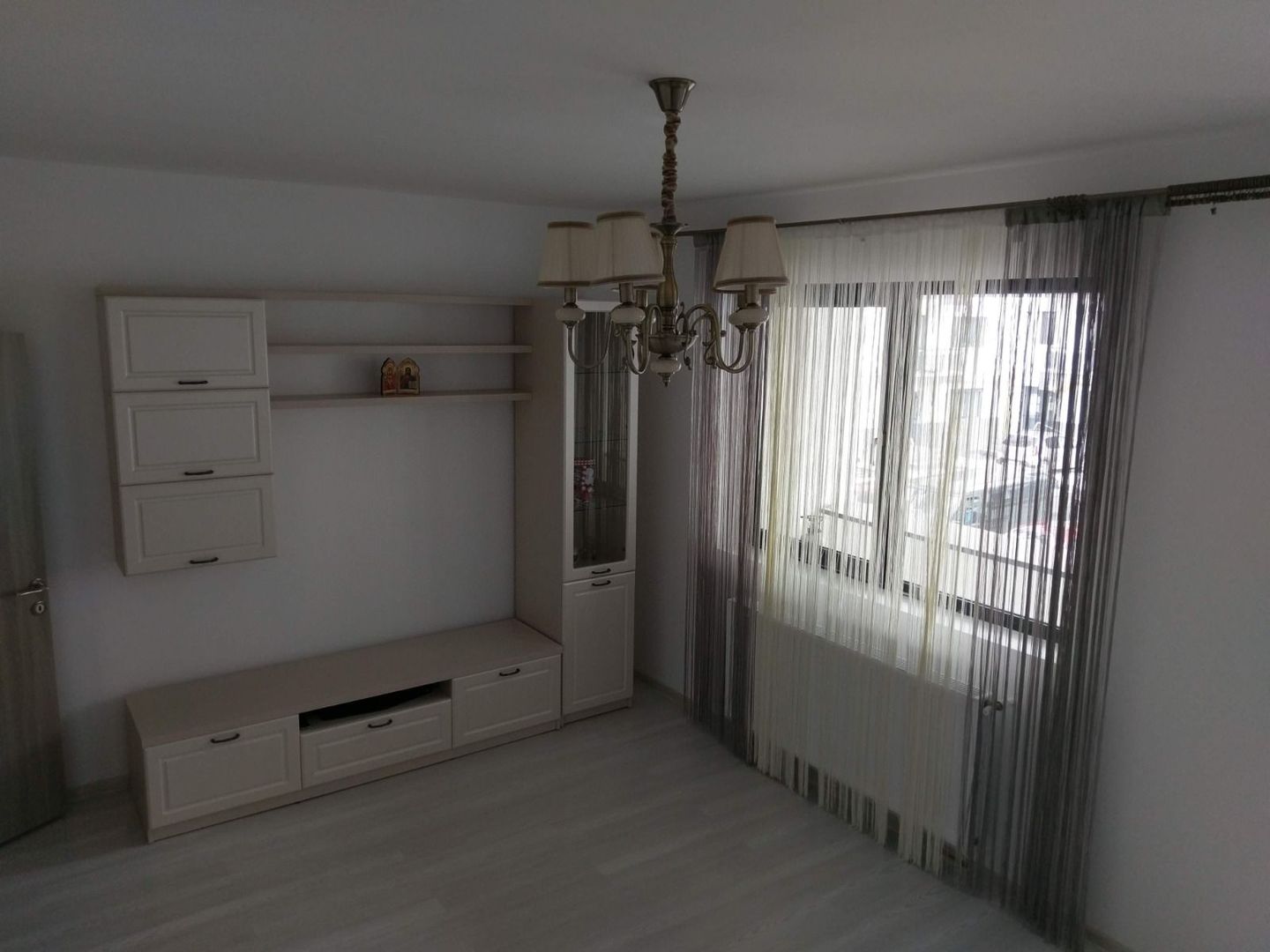 Apartament 2camere-de inchiriat+2 locuri de parcare Aparatorii Patriei - Poză 6