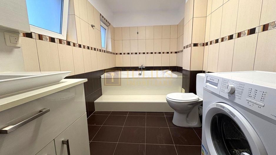 Apartament la curte, 2 băi, loc de parcare, zona linistita, dressing - Poză 13