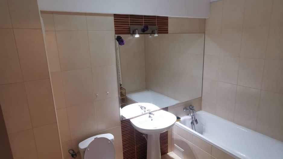 Garsoniera spatioasa mobilata si utilata - Poză 13