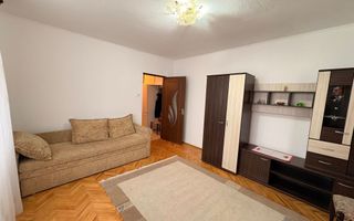 Apartament 2 camere centrală termică si calorifere noi Mihai Viteazu - Poză 1