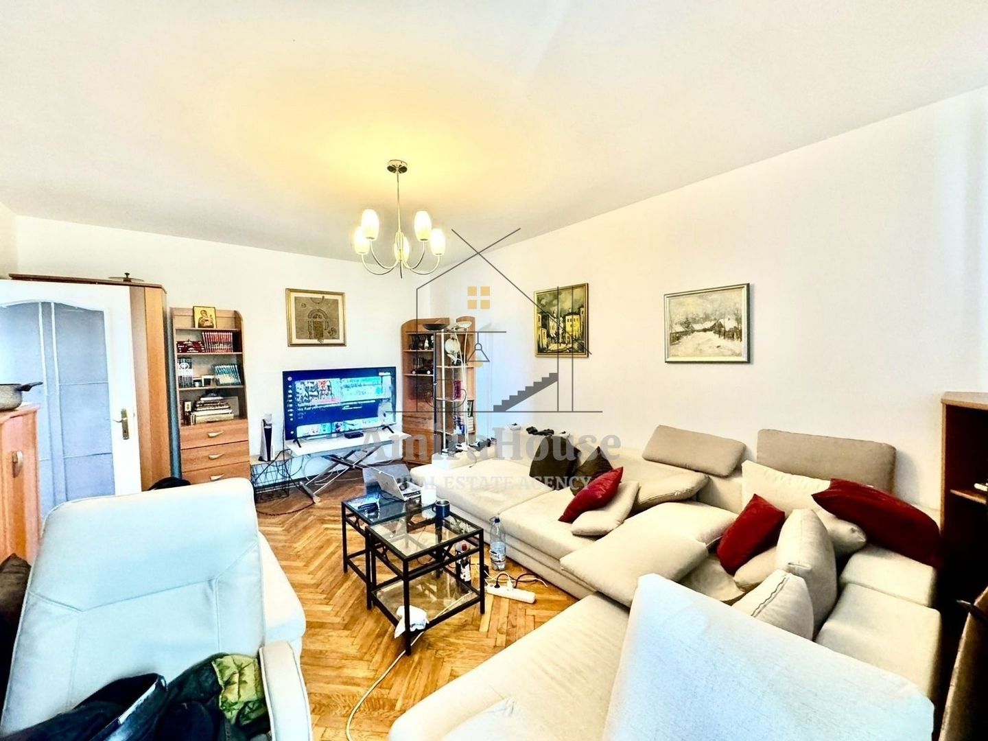 Apartament 2 camere, decomandat, 69 mp, parcare, finisat, str Republicii - Poză 4