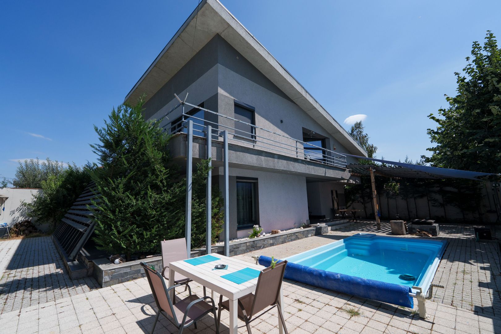 Casa de vanzare Ford Cassia Park - Poză 1