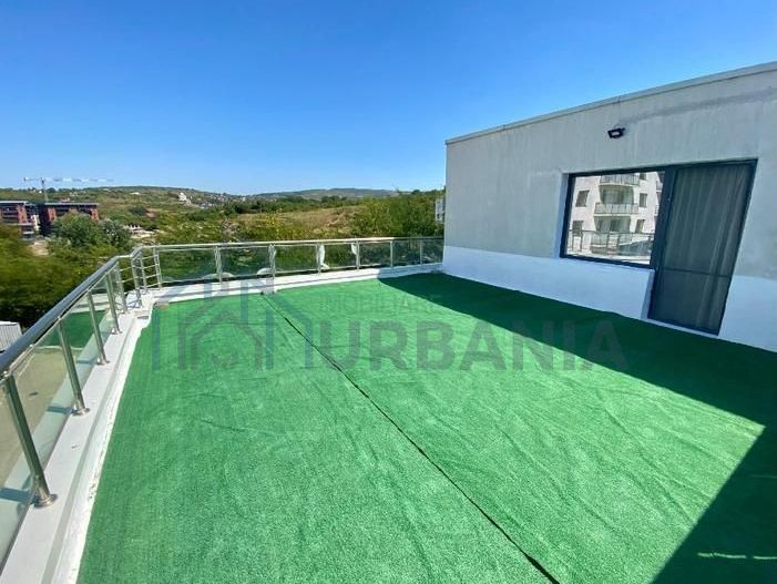 Penthouse cu 2 terase și vedere panoramică, parcare inclusă, complet mobilat – Bucium, Iași - Poză 5
