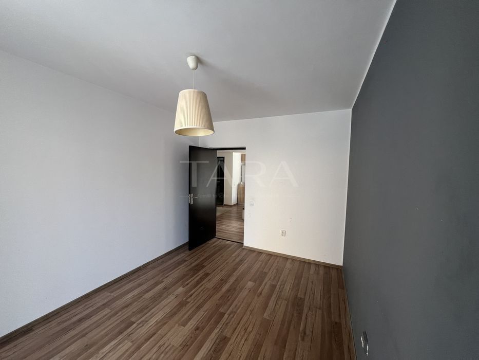 Apartament cu 3 camere de vânzare – Florești, zona Penny - Poză 4
