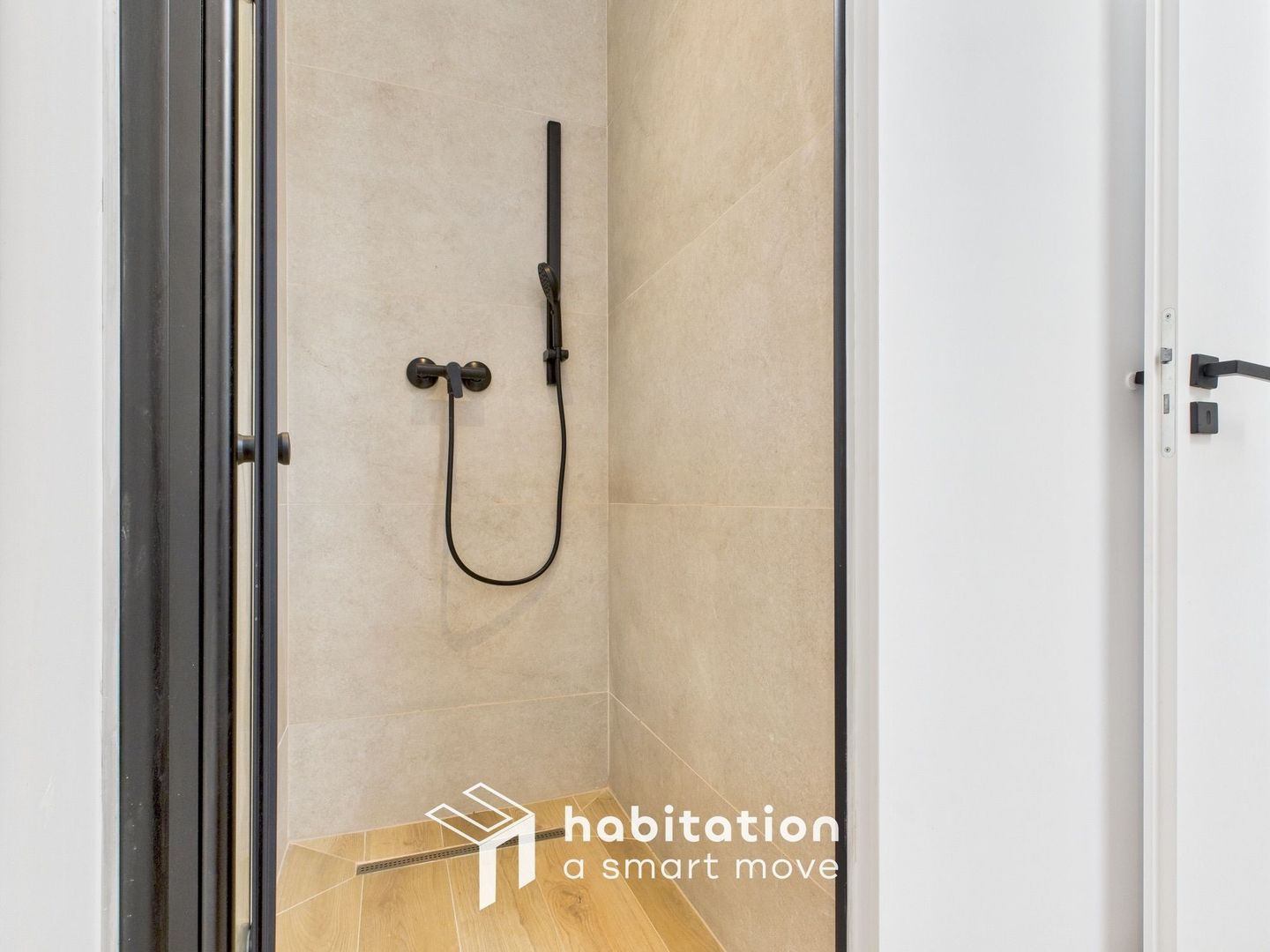 Rafinament și confort într-un duplex plan parter – zona Cora Ikea - Poză 28