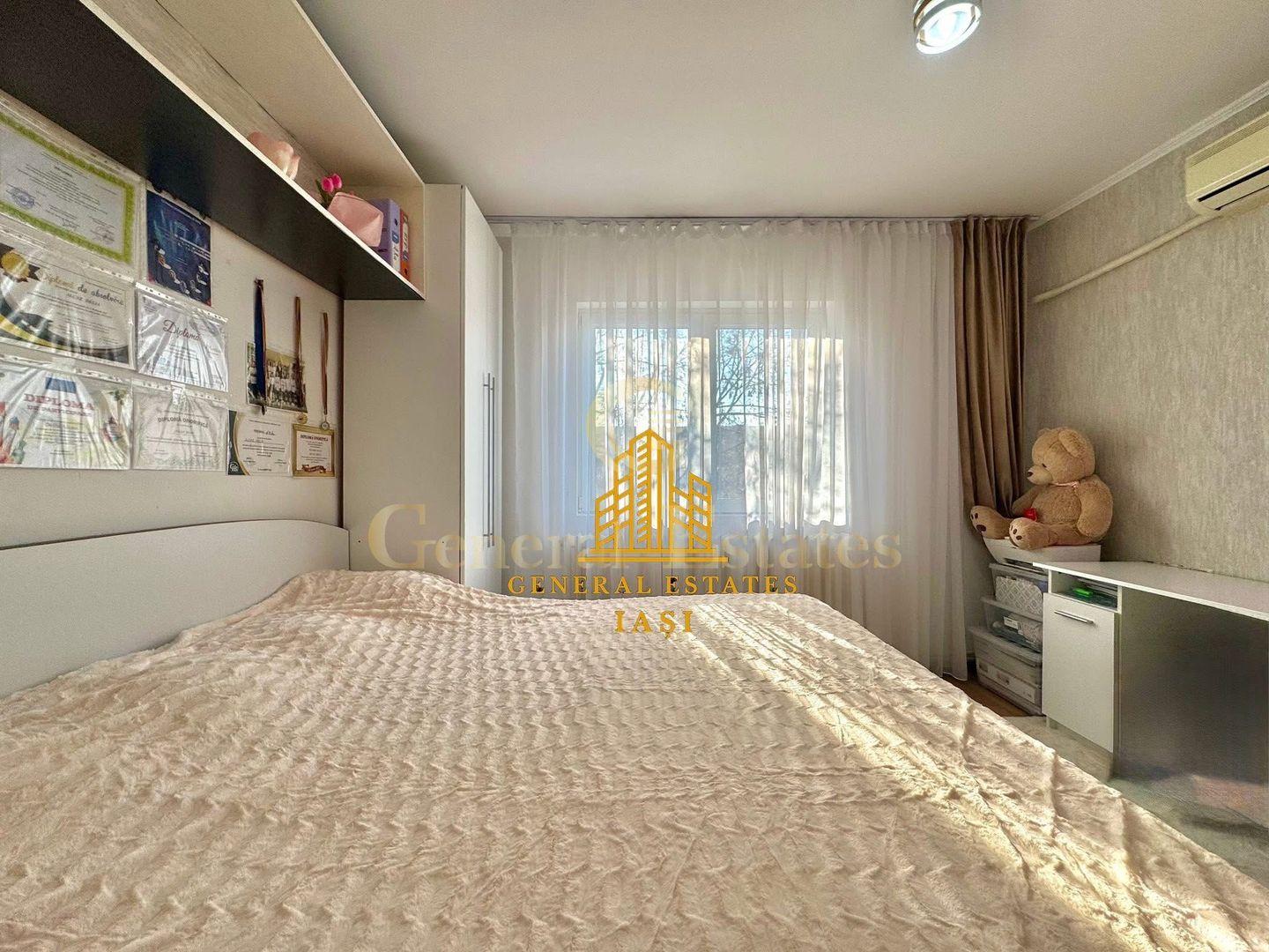 Vânzare apartament -Tătărași, Str. Vasile Lupu (Stația Flora) - Poză 3