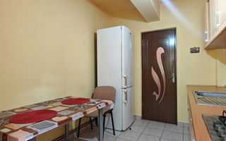 Apartament Decomandat – Etaj 1, Zona Turnișor - Poză 2