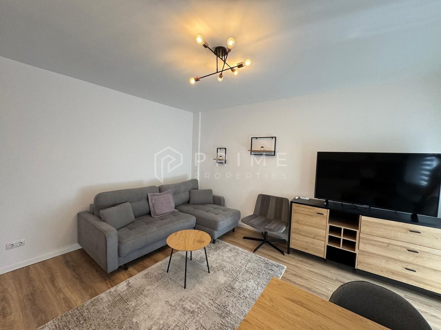 Apartament de inchiriat 2 camere Crinului Residence -parcare subterana - Poză 1
