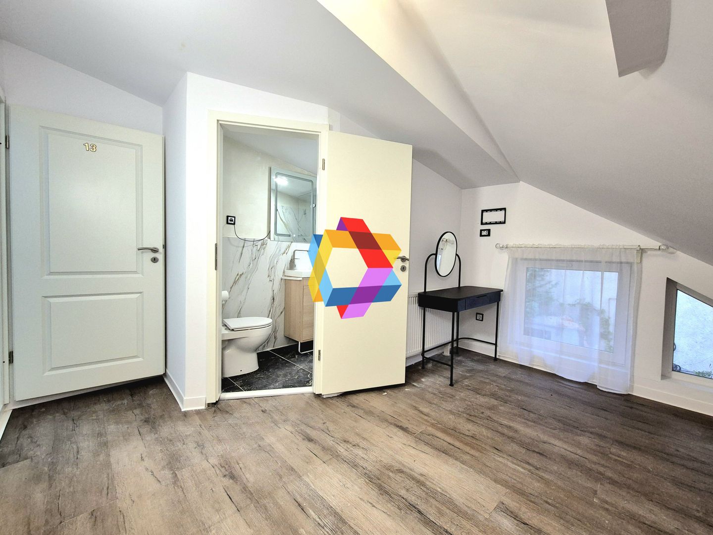 Spatiu de birouri la casă - 225 mp - Poză 23