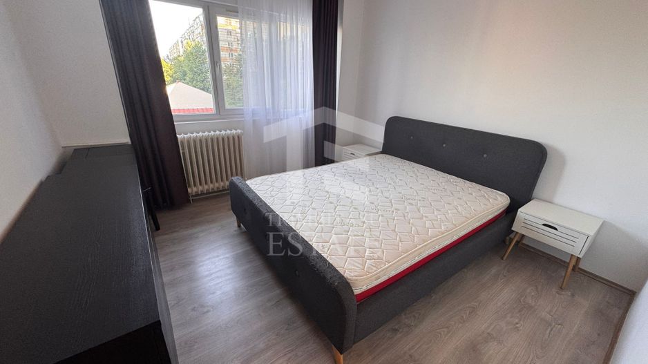 Lacul Tei 3 camere Renovat 65mp 4/8 - Poză 1