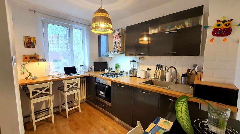 Vând apartament 2 camere, 47,5 mp – Zona Auchan Titan, București - Poză 1