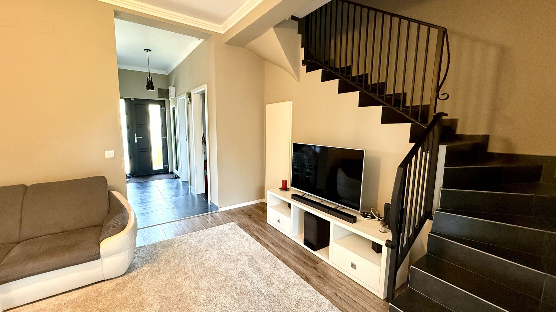 DUPLEX MOBILAT SI UTILAT - Poză 3