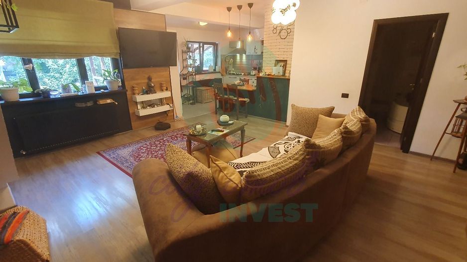 Casa cu teren 329 mp - Poză 4