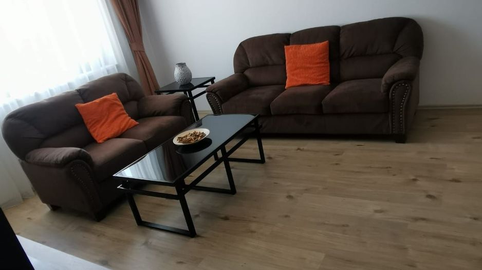 InInchiriere apartament 3 camere - Poză 7