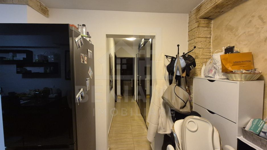 3 camere-etaj 4-68MP- Centrala Termica-Aer Conditionat-zona Ciuperca - Poză 8