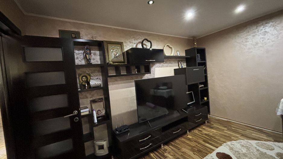 Casa 8 camere zona Colentina - Poză 3