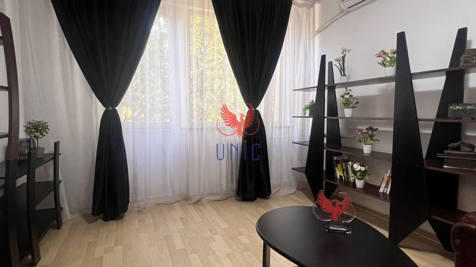 Decomandat, stradal, Calea Bucuresti etaj 1 - Poză 42