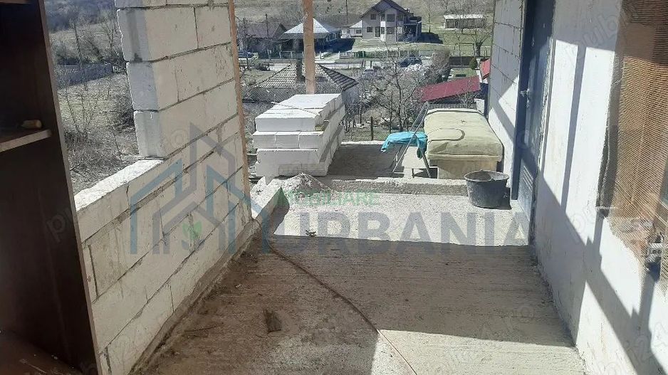 De vanzare urgent casa - Poză 3