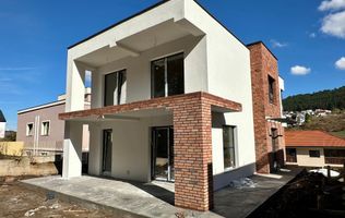 Casă individuală , Floresti, zona Tauti, 146 mp utili, 619 mp teren