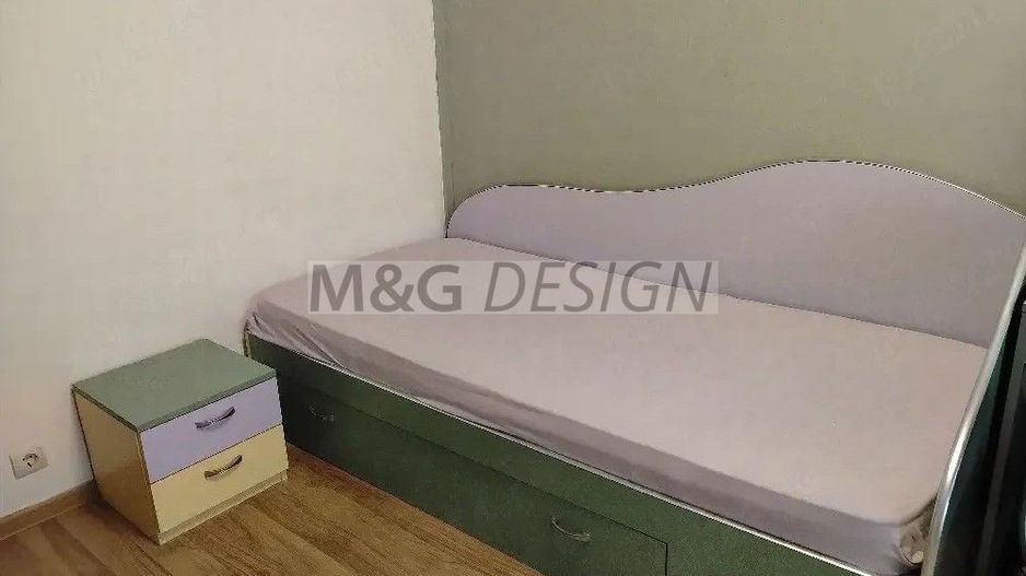 Apartament cu 3 camere  zona Soarelui - Poză 6