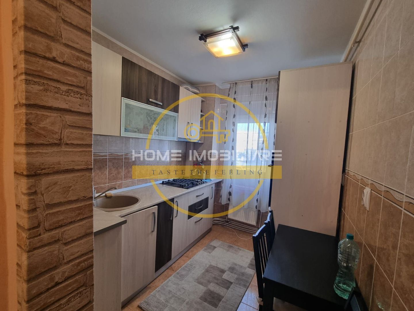 Apartamrnt cu 2 camere /53 mp/ zona Alexandru Cel Bun - Poză 3