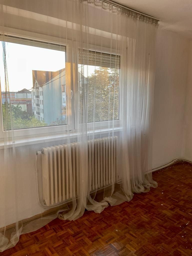 BRASADAS vinde ap 2 cam etaj 4/4 Calea Traian. - Poză 3