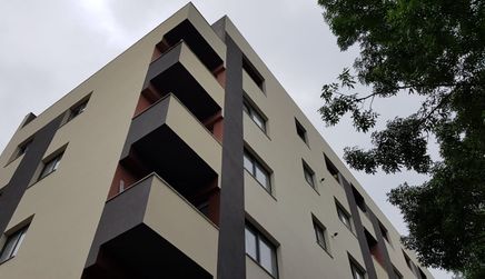 WestPoint Residence - Plaza