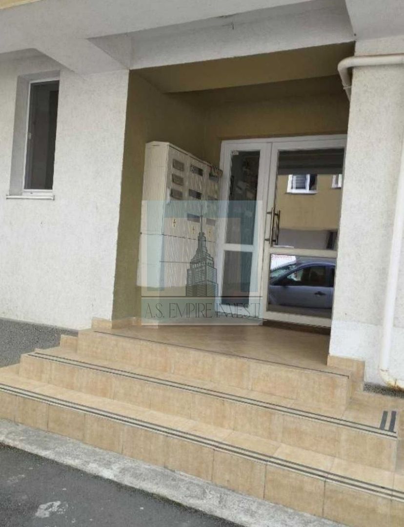 Garsoniera mobilata/utilata-zona Coresi - Poză 2