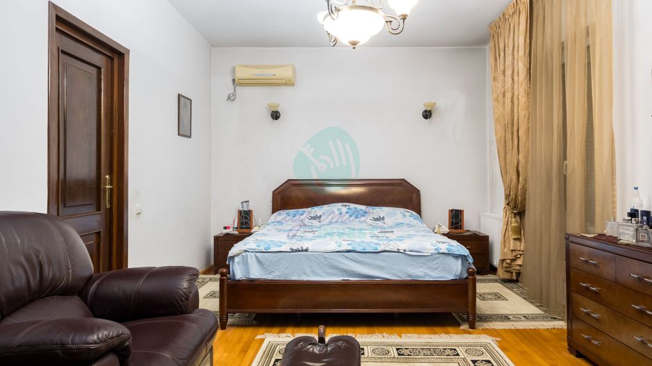 Vila spatioasa in zona Erou Iancu Nicolae - British School - Poză 13