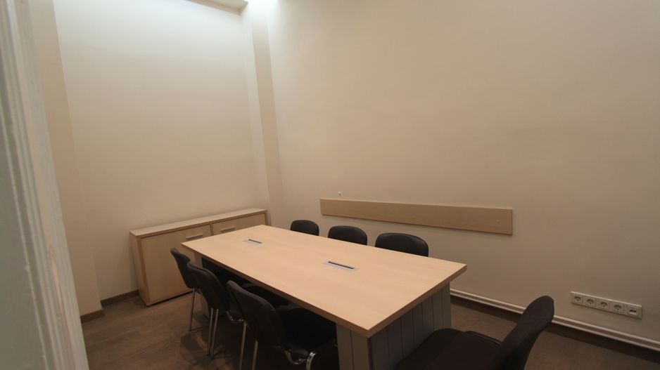 Spațiu de birouri mobilat - 120mp  în zona Unirii. - Poză 6