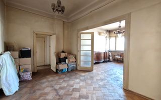 De vânzare apartament 3camere - str. Plantelor - central - Poză 8