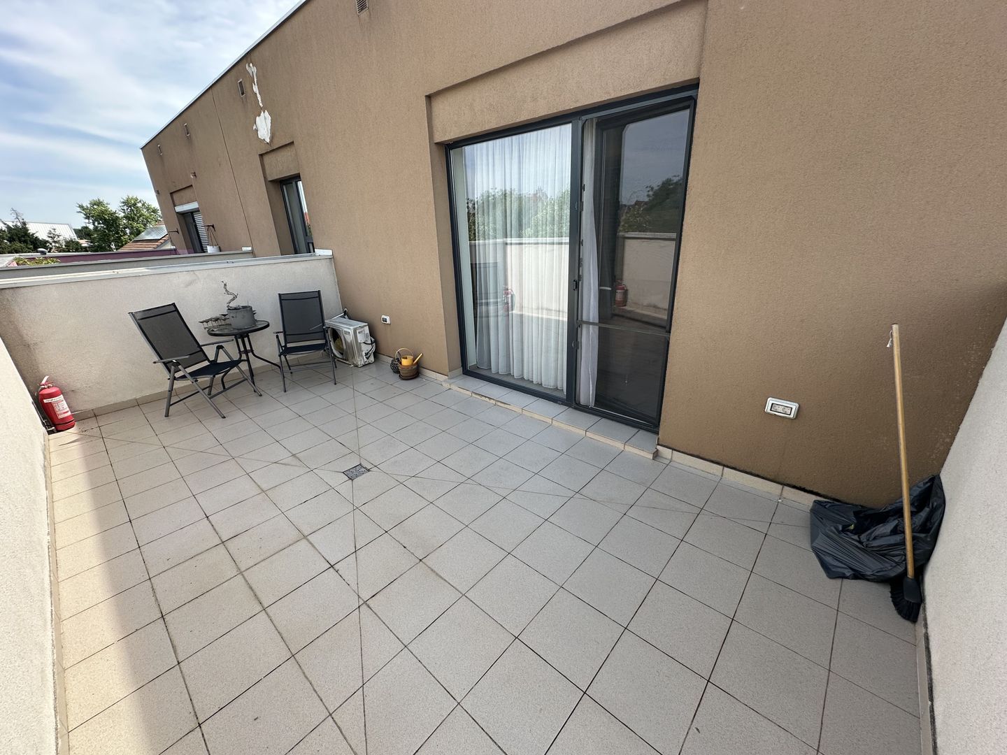 Apartament 2 camere cu terase de 33 mp - Poză 6