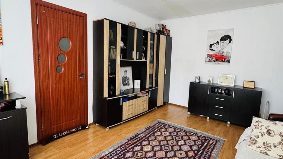 Apartament cu 2 camere pe strada Gradinarilor - Poză 1
