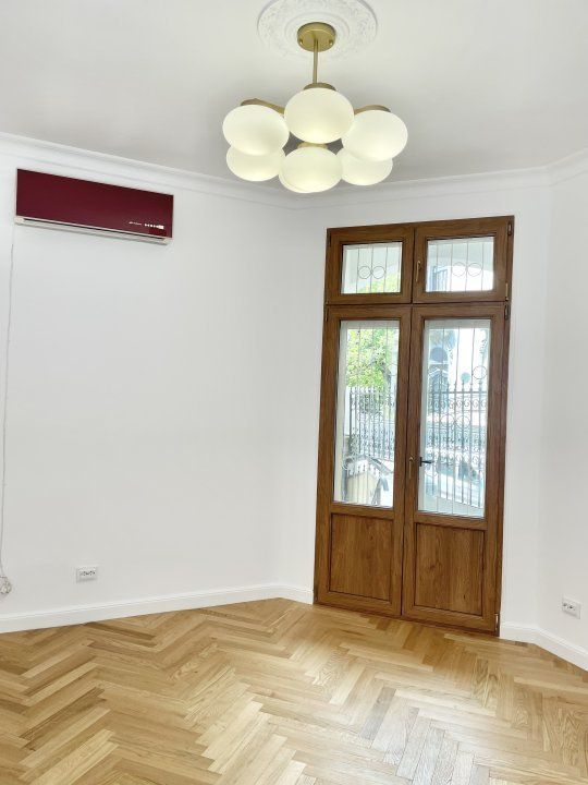 Apartament in vila / 4 camere decomandat / Gradina Icoanei / Dacia - Poză 5